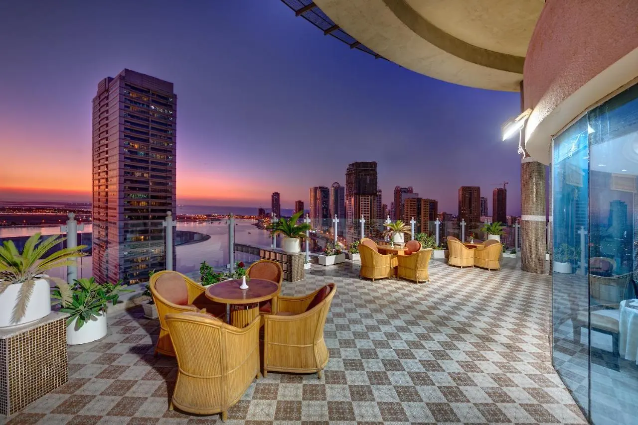 ****  Aryana Hotel Шарджа ОАЭ