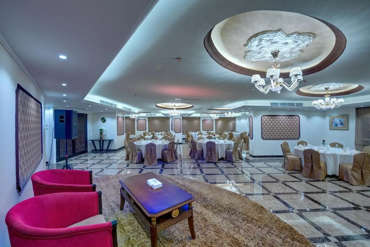 Aryana Hotel Sharjah 4*,