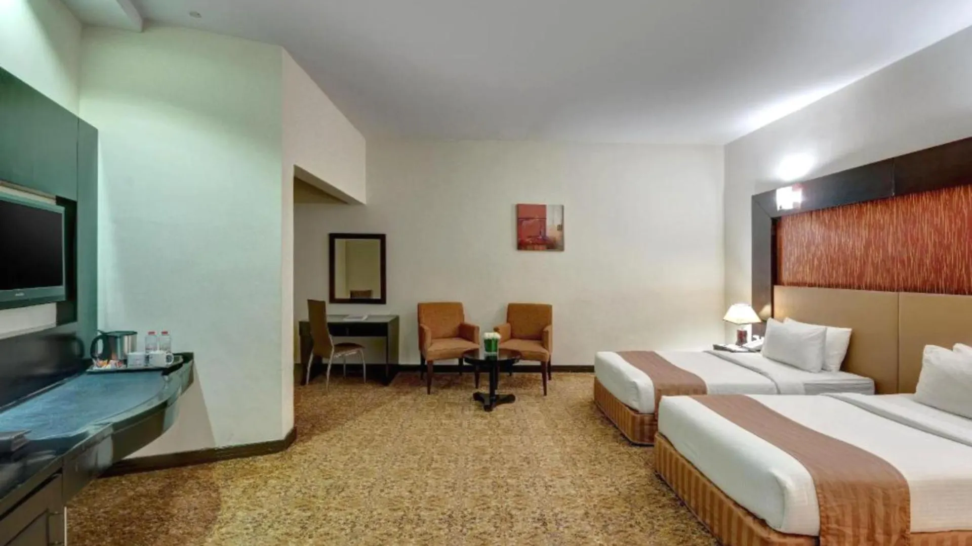 Aryana Hotel Sharjah 4*,